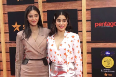 Which Celebrity Kid is Your Favourite Actress? - Ananya Pandey or Janhvi Kapoor?