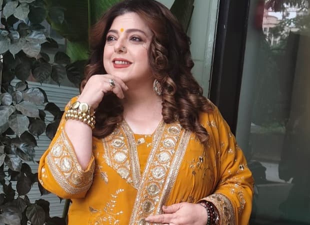 Delnaaz Irani as Gulshan Taraporewala in Netflix series Chumbak