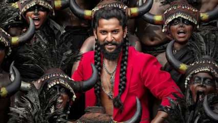 Poster of Nani in The Paradise with period backdrop and tribal motifs