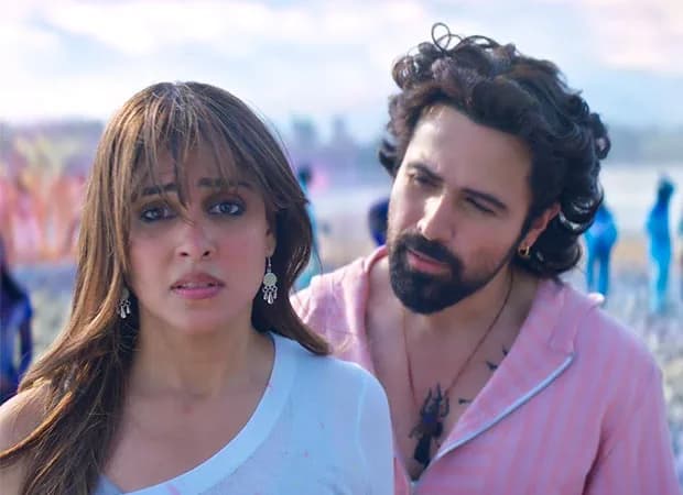 Emraan Hashmi and Genelia D'Souza performing the song Afsaana Banaaya Aapne on the Gunmaaster G9 set