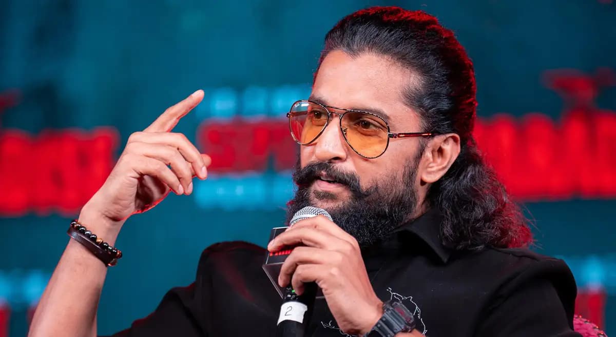Nani speaking during a promotional interview for The Paradise alongside Raghav Juyal, Sonali Kulkarni and Pradeep Machiraju.