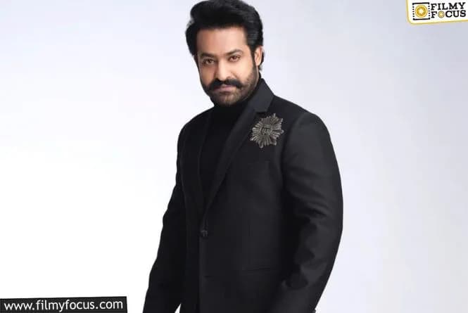 Jr NTR and Janhvi Kapoor in a still from Devara: Part 1's Chuttamalle song