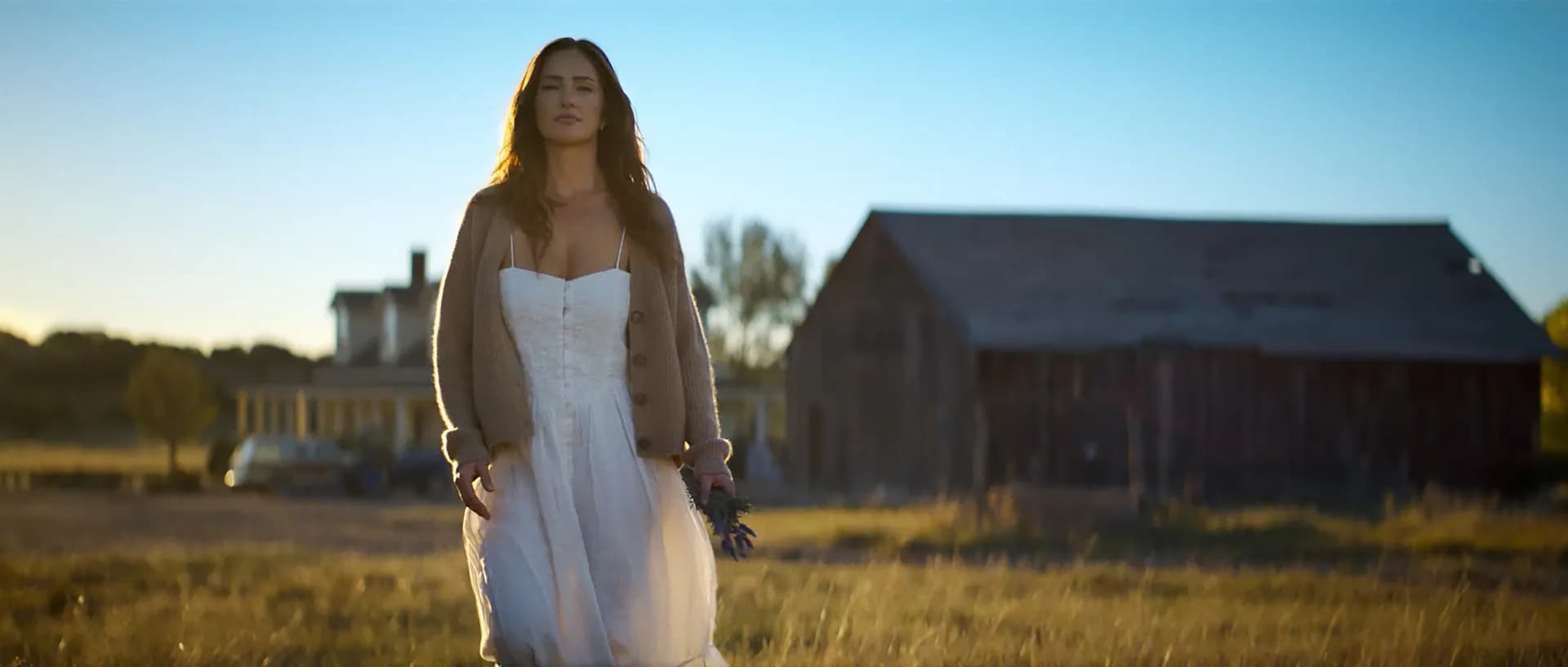 Josh Duhamel and Minka Kelly in character as Staten Kirkland and Quinn O'Grady in Ransom Canyon
