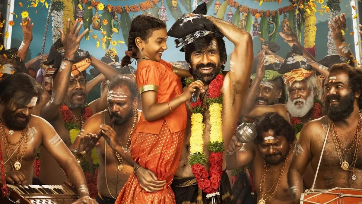 Ravi Teja in a still from his Telugu action drama Irumudi