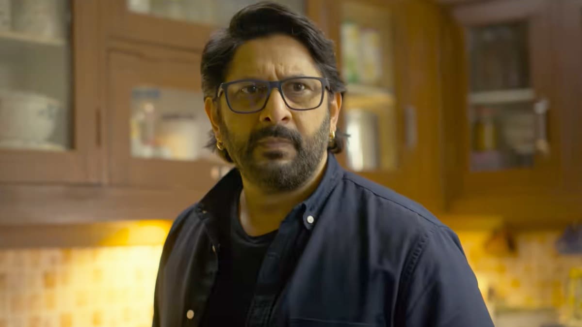 Arshad Warsi in a promotional still from Jeevan Ya Bheema Con?