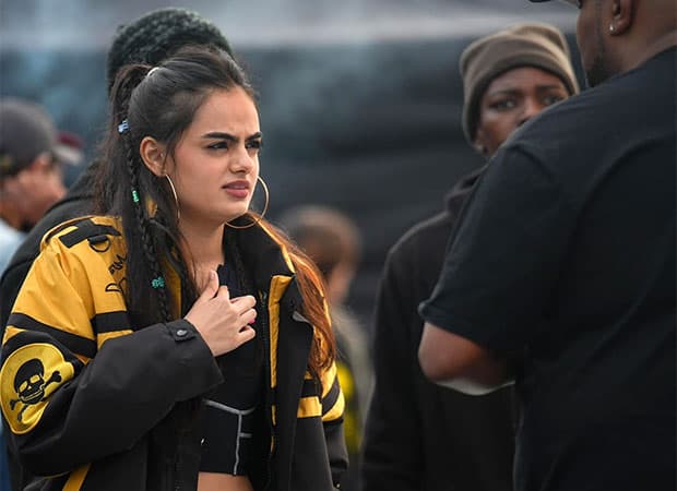 Ruhaanika Dhawan attempting a stunt on the sets of Khatron Ke Khiladi 15