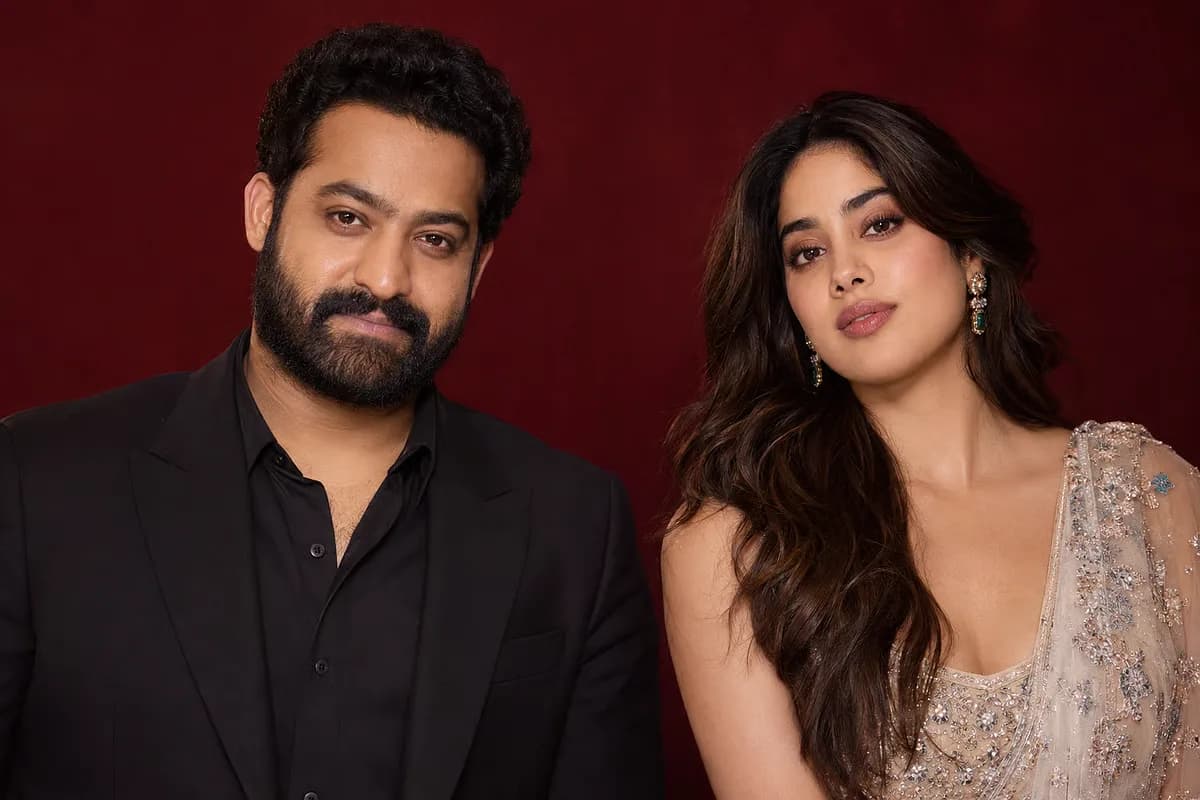 Janhvi Kapoor and Jr NTR in Devara: Part 1 promotional still