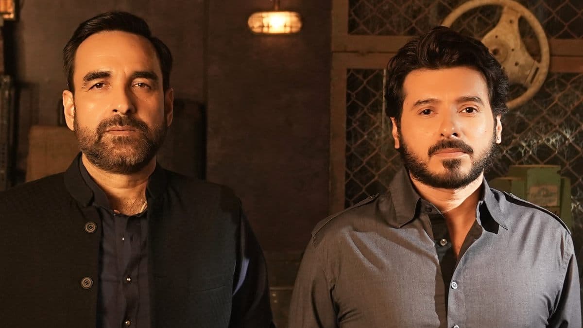 Poster or still from Mirzapur: The Movie featuring Pankaj Tripathi and Ali Fazal