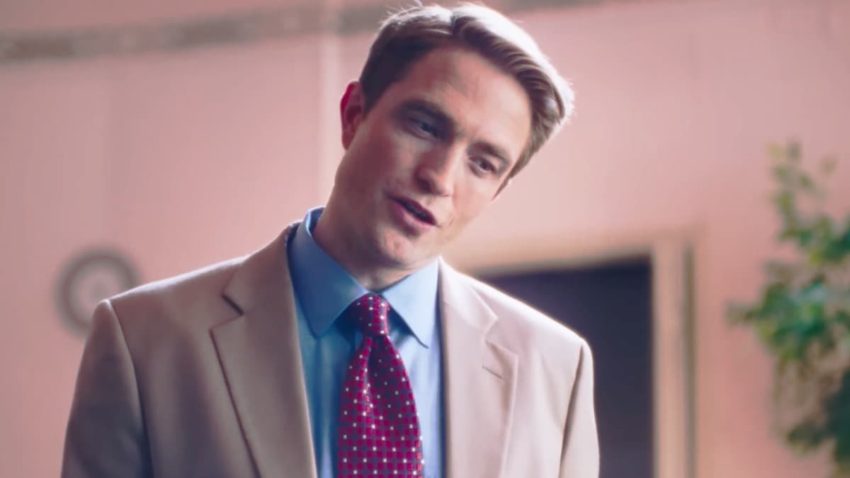 Robert Pattinson in character as journalist Chris Hansen in a scene from the A24 film Primetime.