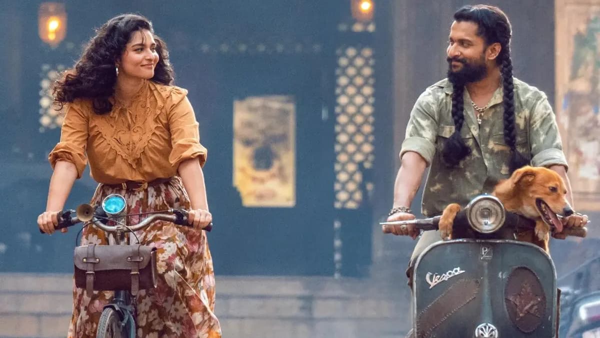 A still from The Paradise featuring Nani and Kayadu Lohar in action
