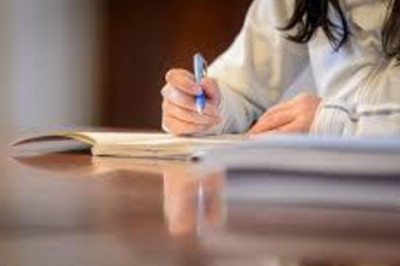 Stay Ahead of the Curve: How BSN Writing Help Can Maximize Your Nursing School Success